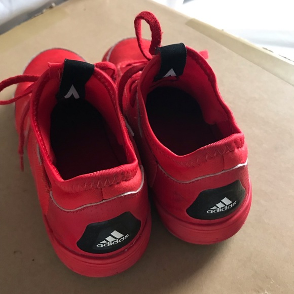 Kids adidas Predator turf soccer shoes . - Picture 4 of 6